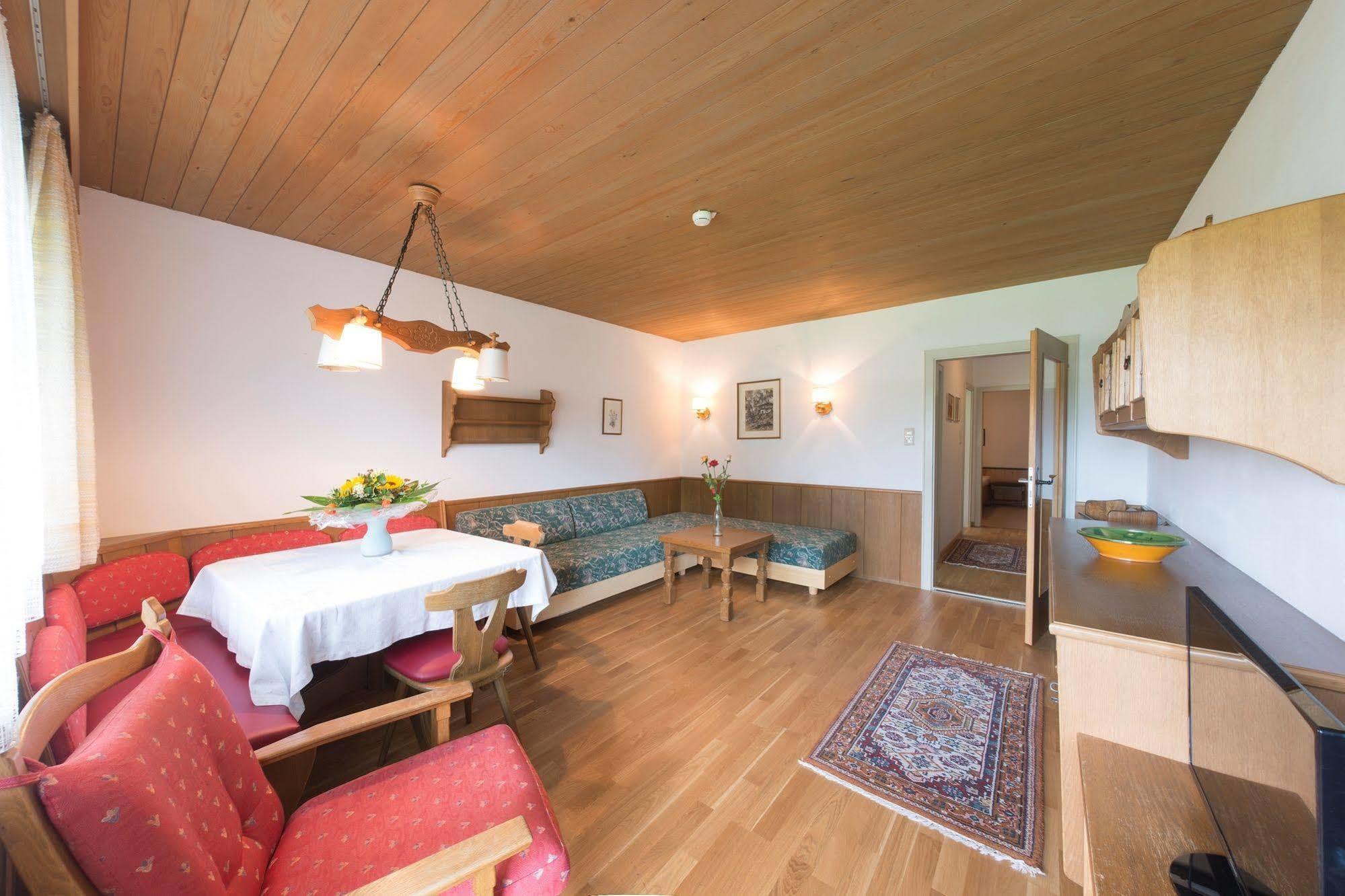 Apartament Tirolerhaus Walchsee Zewnętrze zdjęcie